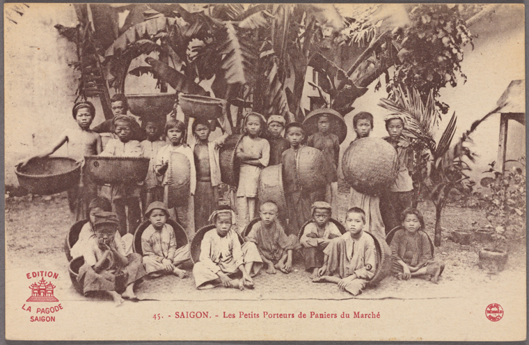 أطفال فيتناميون في سايجون. الأرشيف الرقمي لمكتبة نيويورك العامة.
