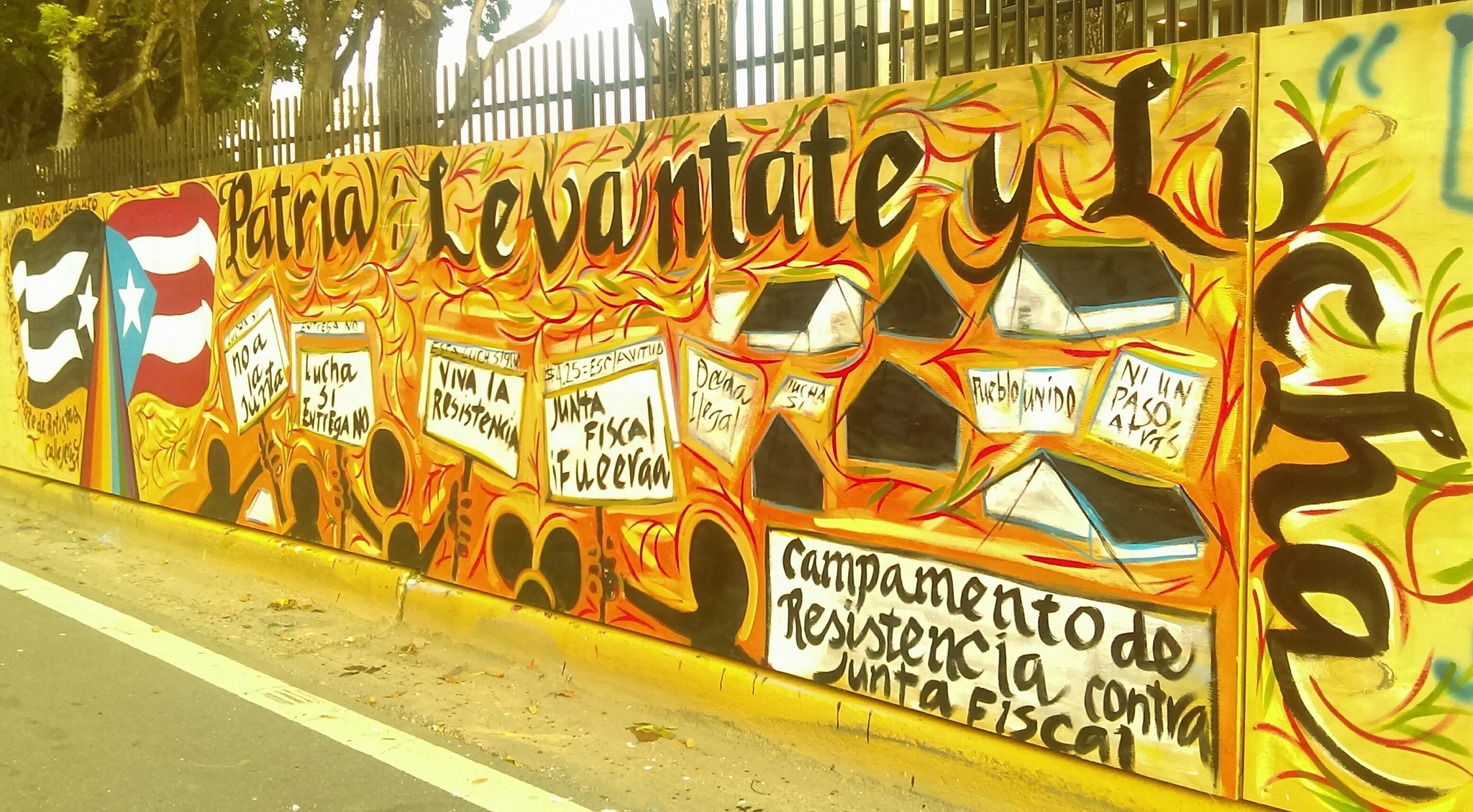 Completed mural by local artists. Picture from Campamento Contra la Junta's public Facebook page. 