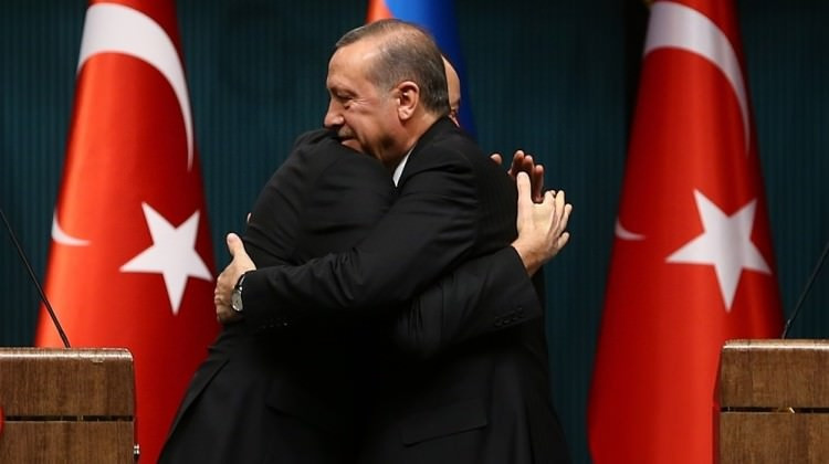 Turkish President Recep Tayyip Erdogan hugs counterpart Ilham Aliyev at a meeting last week. Wikipedia image. 