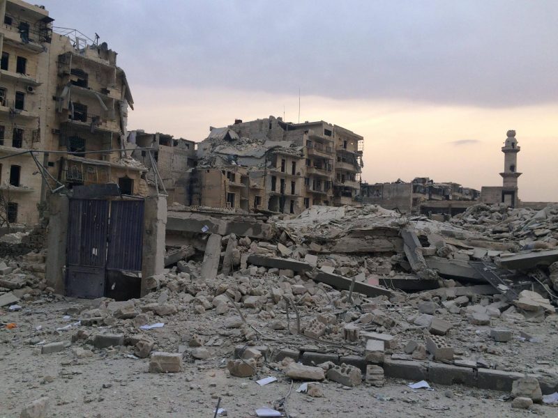 One of the many destroyed neighborhoods of Aleppo. Photo sent by Abdelrazzak Zakzouk to Global Voices.
