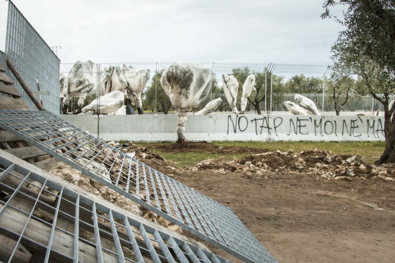 Les résidents locaux ont construit des barricades pour bloquer les travaux du gazoduc. Photo: Alessandra Tommasi