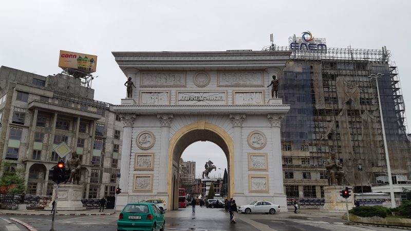 The Triumphal Arc in Skopje, North Macedonia in December 2019. Photo by Global Voices, CC-BY.