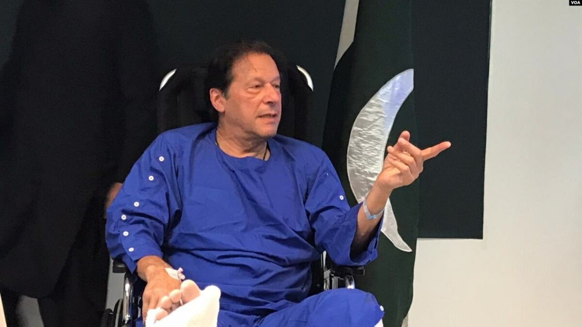 Injured Imran Khan speaking after 2022 assassination attempt. Image via Wikipedia and Voice of America. Public Domain.
