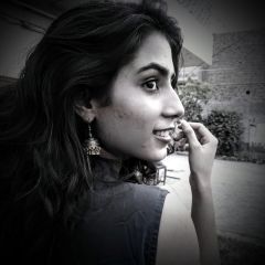 mini-profilo di Anushe Noor Faheem.